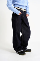 ノンフェードスルーローデニムパンツ