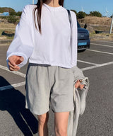 クアンクウェアｔシャツ