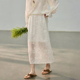 Lace embroidered slit straight skirt
