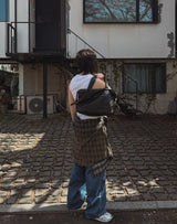Post pocket cutting wide denim pants