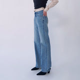 EMBROIDERED STRAIGHT JEANS