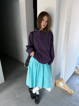 サイドボタンミディスカート