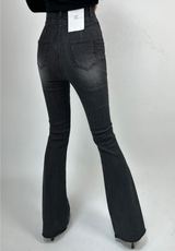 (BODY-SHAPING GUARANTEED🤍🖤) ツーボタンブラックウォッシュブーツカット 🤍🖤 セミワイドデニムパンツ