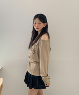 ユトワンオフショルダー Tシャツ