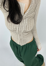 (BODY-SHAPING FIT♥) スリムボタンシャードカラーVネックニットカーディガン - 2 COLOR