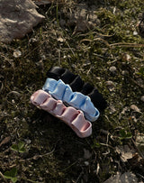 Growvine Pin (Blue)