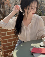 Refun frill blouse