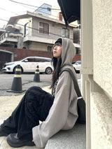 ノイドレタリングフーディー