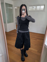 Onz Stitch Multi-Pocket Bermuda Pants