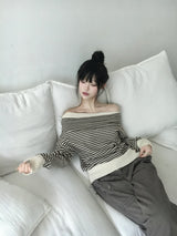 ボタンキティーニット