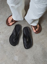 Stran Leather Flip-flops