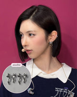 [ILLIT イロハ, NMIXX へウォン Piercing] バレリーナリボンピアス - Silver