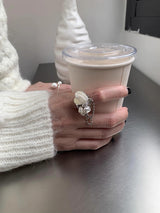 Nacre.pearl.heart silver shell ring