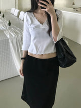 V-Neck Punching Lace T-Shirt (2 colors)