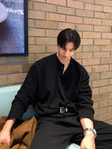 Adaph Henry Neck Waffle Overfit Long Sleeve Tee