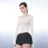 Curve Button Off-Shoulder Tee [White]