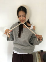 Ready Off-Shoulder Sweatshirt (2 Colors)