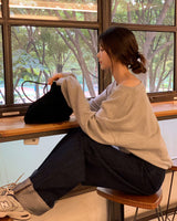  Kya off-shoulder man-to-man