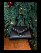 “LONGYEARBYEN” Dual Zipper Underarm Bag