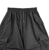 バルキーピンタックカーゴバミューダパンツ