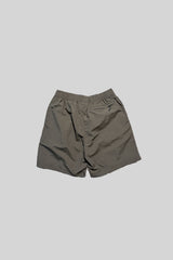"A" ロゴ ナイロン ショーツ(KHAKI)