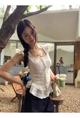 lovely short-sleeved frill sleeveless blouse