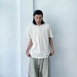 ストラクチャード ショルダーボタン テクスチャード Tシャツ