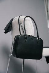 ブローチバッグ BLACK