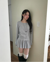 [♡MADE♡] トーンデューニットフレアワンピース + ソフトカーディガンセット
