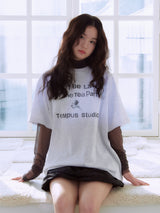 マッドハッターTシャツ (リラックスフィット)_ホワイトメランジ