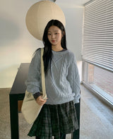 TL Wool Cable Round Knit