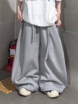 curved balloon sweatpants