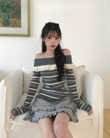 アブワパンチングフリルソフトスカート