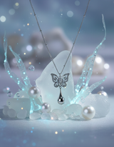 [NMIXX Haewon Necklace] メタリックドュウドロップバタフライネックレス