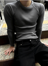 muscle-fit raglan ribbed knitwear