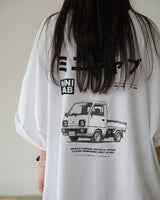 BSTUDIOS_MINICAB LOOSE 1/2 TEE