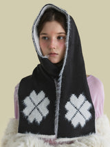 DOUBLE CLOVER MUFFLER IN BLACK