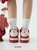 We Flower breathable shock-absorbing suitable for dressing up Star style campus style Board shoes