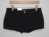 stud skort