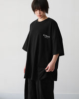 BSTUDIOS_MINICAB LOOSE 1/2 TEE