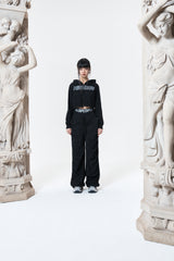 クロップロゴフードジップアップ (BLACK)