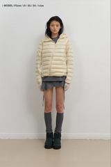 Light Down Hooded Jacket / Light Yellow