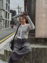 リアモヘアバックルクロップカーディガン