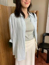 ムーブVネックTシャツ