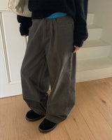 [ORIGINAL] Grain Pintuck Low-Rise Wide Pants