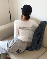 "ONLY" レタリングUネックショートスリーブTシャツ