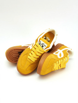 ジョイントネームレトロジャーマントレーニングシューズ - YELLOW