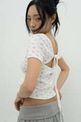 FLORAL BACK SLIT TEE _ IVORY