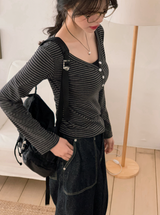 Border Unbalance Button Slim T-shirt (2color)