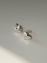 Chiffon heart earring (silver)